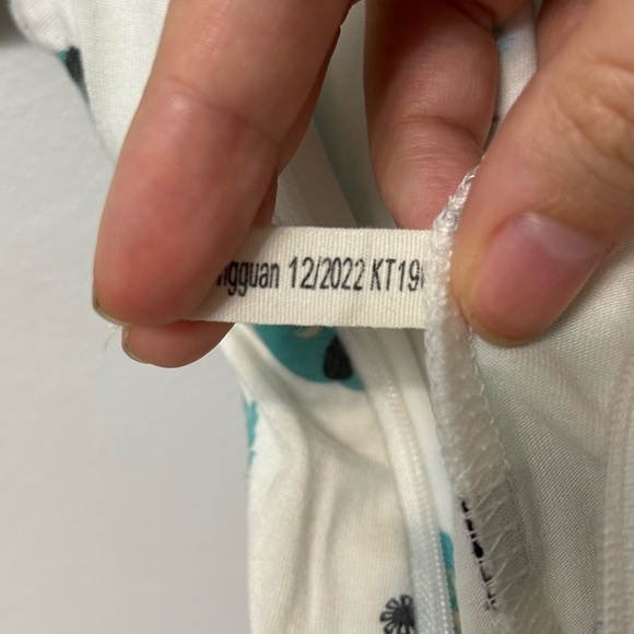 Kyte Retired Cuddle zip LS romper. From 2023. Size 18-24m - Picture 10 of 11